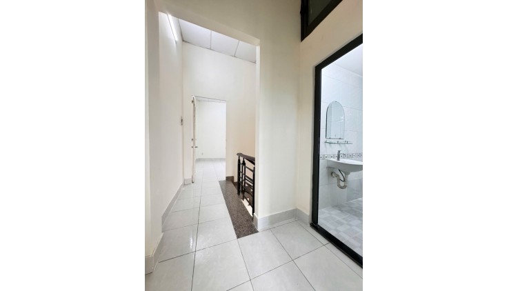 NHÀ 1/ GÒ XOÀI - SÁT CHỢ - HẺM 5M THÔNG - 58M2 - 2 TẦNG 2PN - SỔ NỞ HẬU GIÁ CHỈ 4.X TỶ